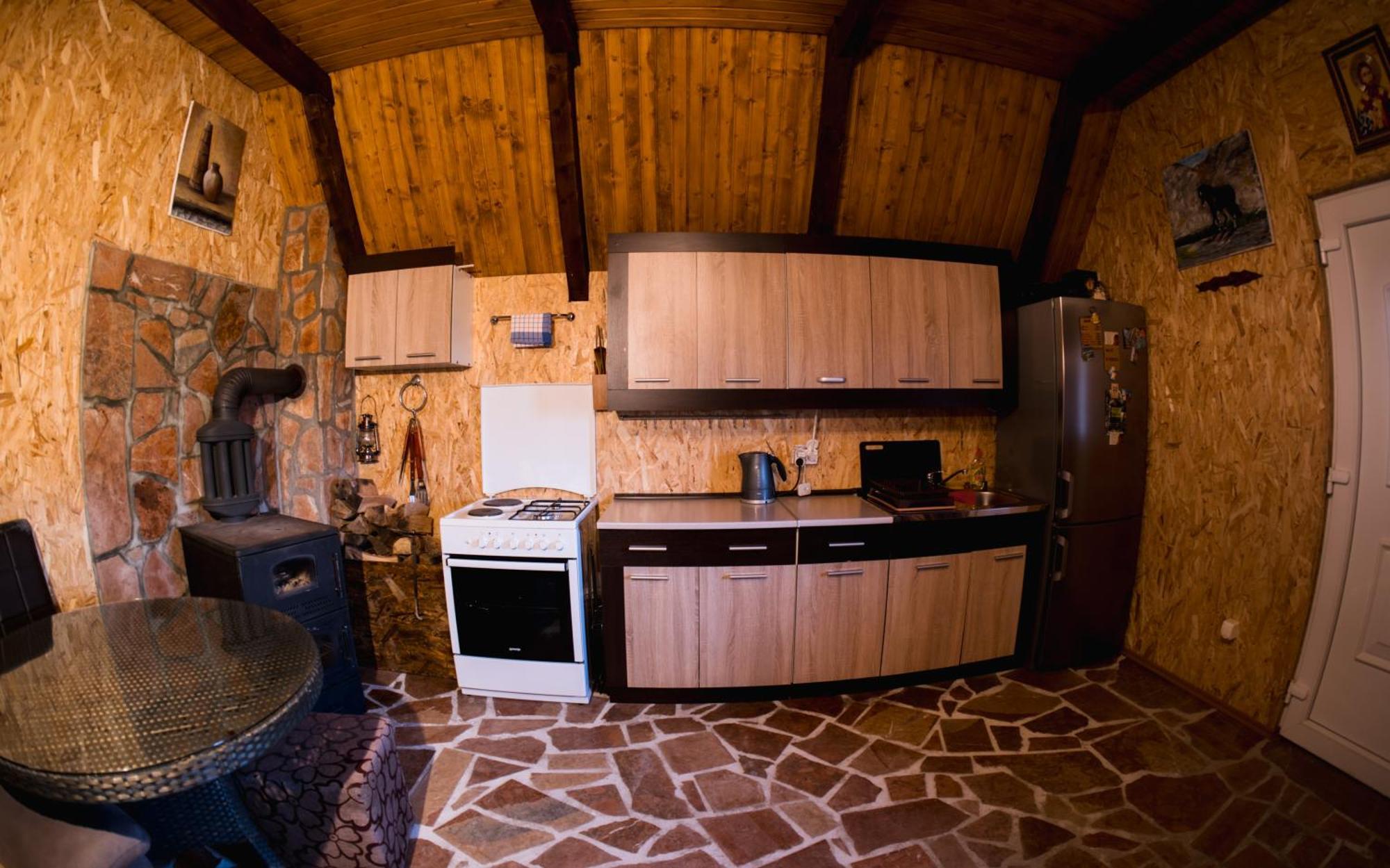 Отель Detached House Milivoje Poscenje Экстерьер фото